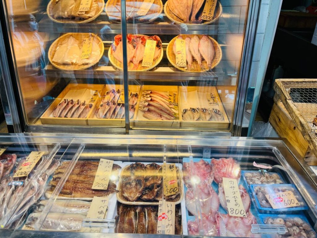 パン樹久遠のパンが並ぶ店内