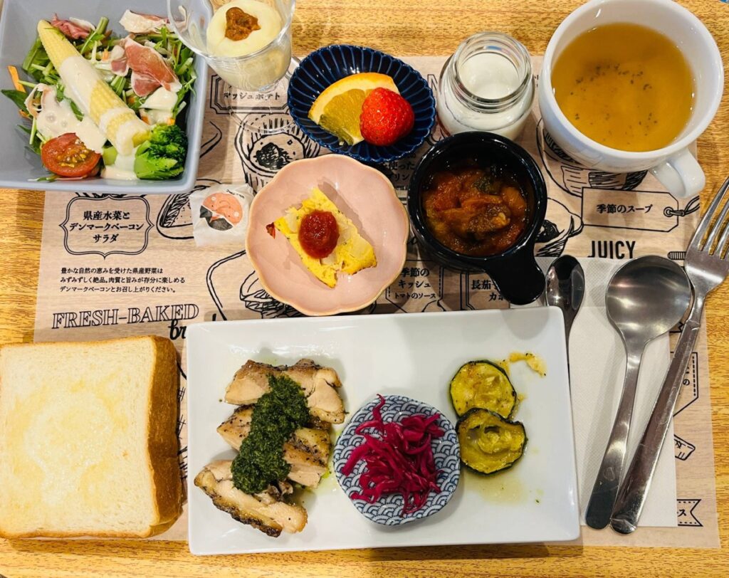 朝食専科あさげの洋食モーニングプレート