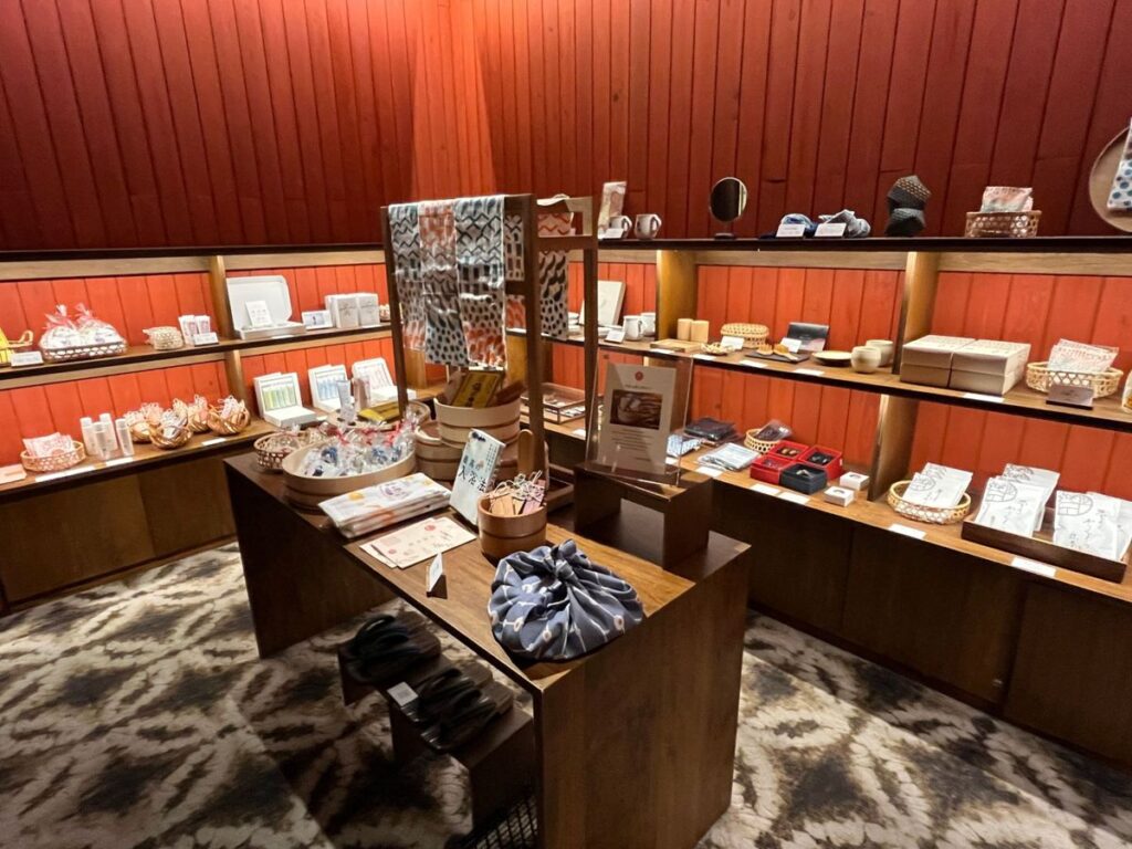 界 別府のショップ